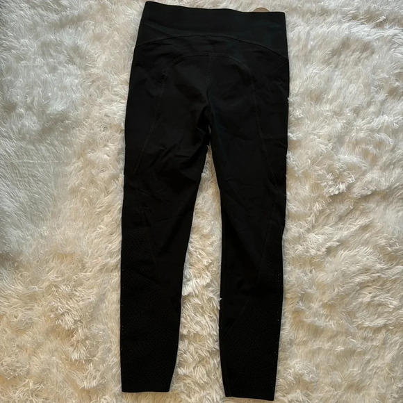 Spanx Every Wear Laser Wave 7/8 Leggings - Picture 6 of 8